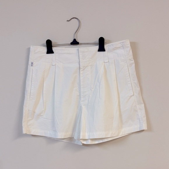 Citizens Of Humanity Coralin Short in Dove size 30 - Picture 3 of 5